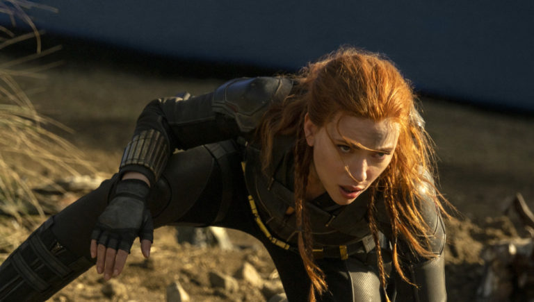 Scarlett Johansson aus Black Widow