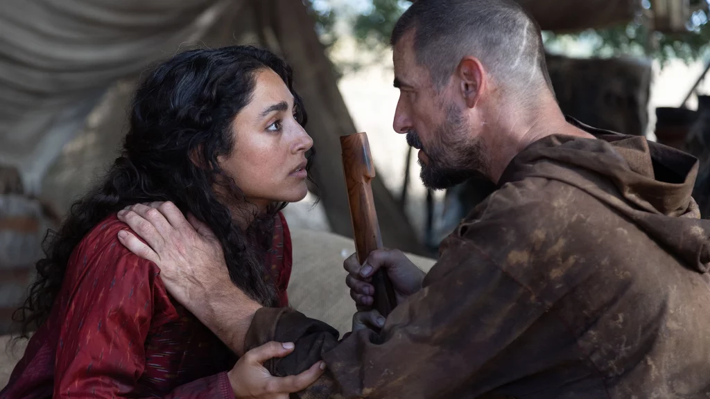 Golshifteh Farahani als Suna und Claes Bang als Wilhelm Tell in der Verfilmung von 2025