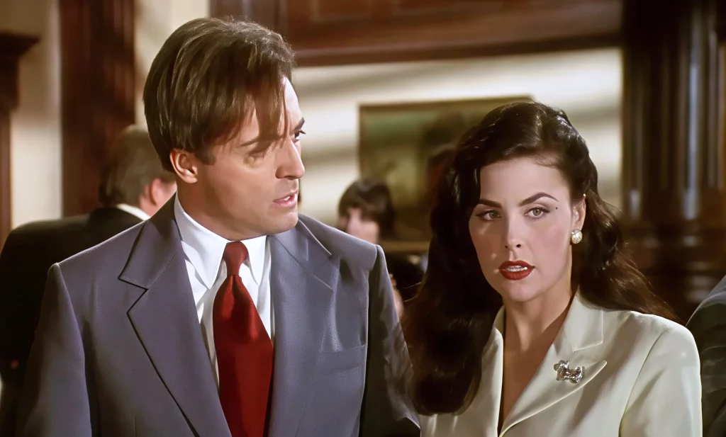 Sherilyn Fenn als Laura und Armand Assante als Ned aus Fatal Instinct