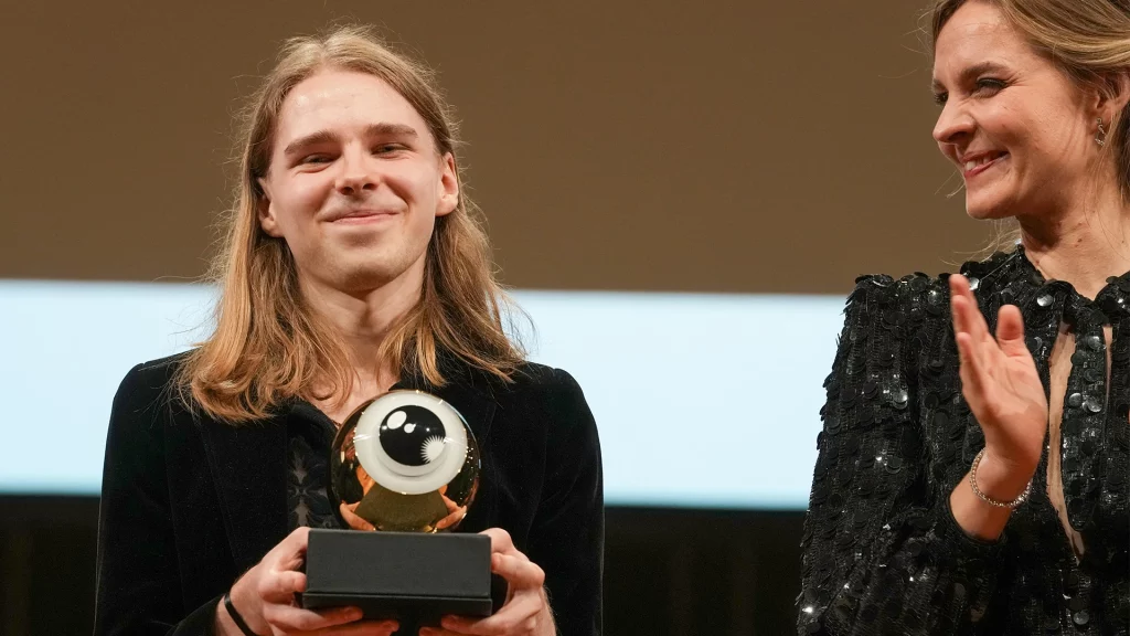 Gewinner Mikal Grigorowitsch und Hildur Guðnadóttir am 13 IFMW