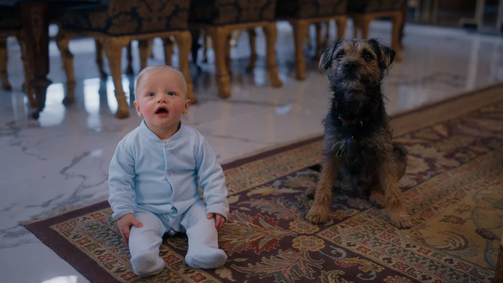 Baby und Hund im neuem Netflix Film