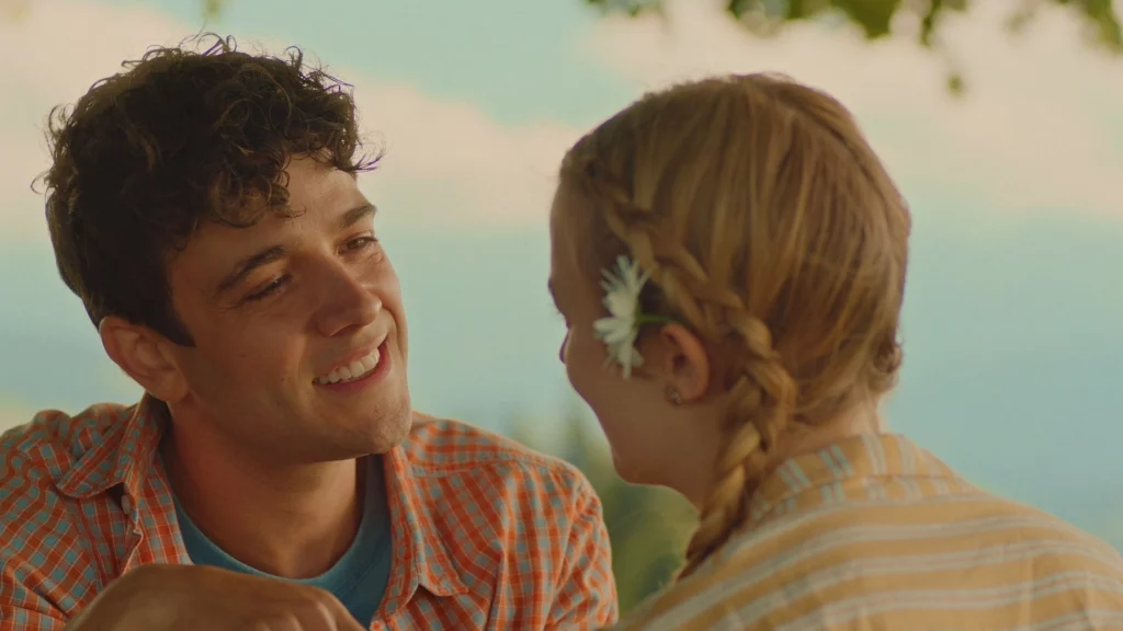 Elena Flury und Luca Hänni in Ewigi Liebi - Der Film Alperose-Szene