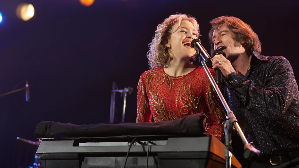 Hugh Jackman und Kate Hudson aus Song Sung Blue