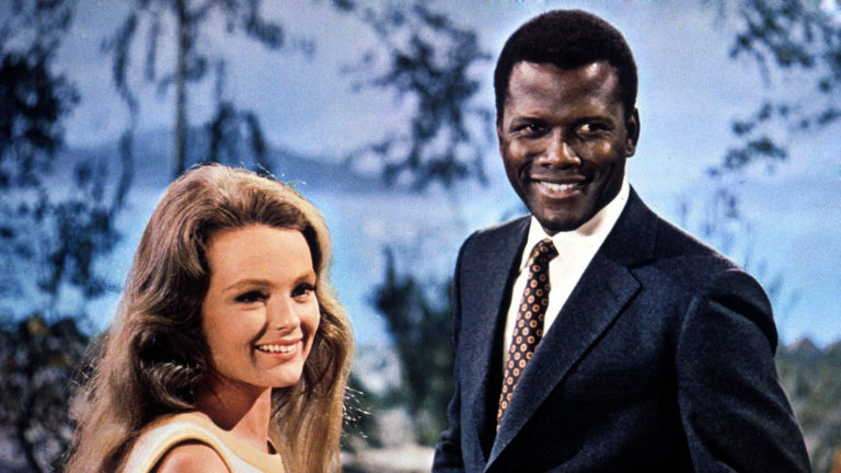 Katharine Houghton als Joey und Sidney Poitier als John aus Rat mal wer zum Essen kommt
