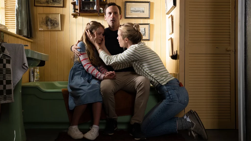 Scoot McNairy Alix West Lefler und Mackenzie Davis aus Speak No Evil 2024 Remake