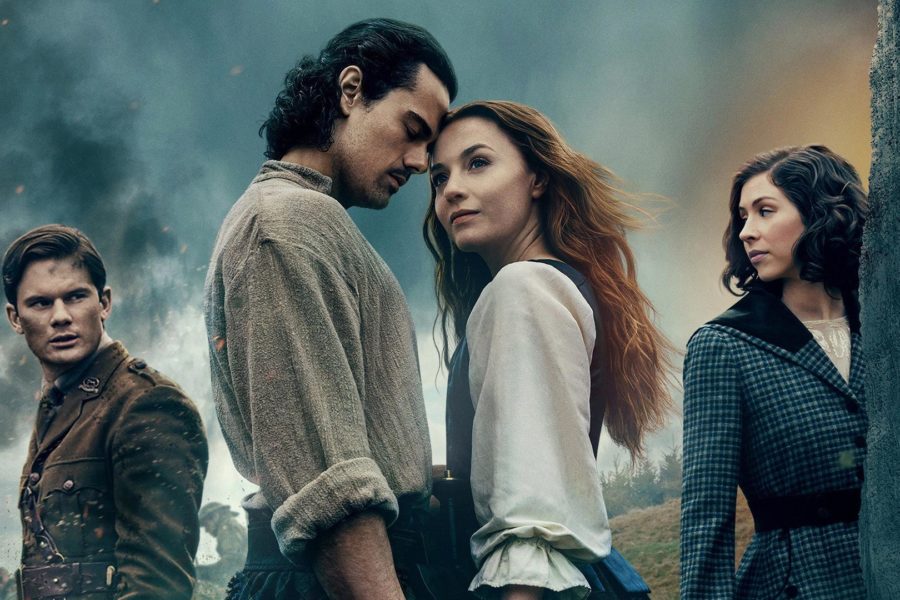 Jamie Roy Harriet Slater Jeremy Irvine und Hermione Corfield aus Outlander Blood of My Blood