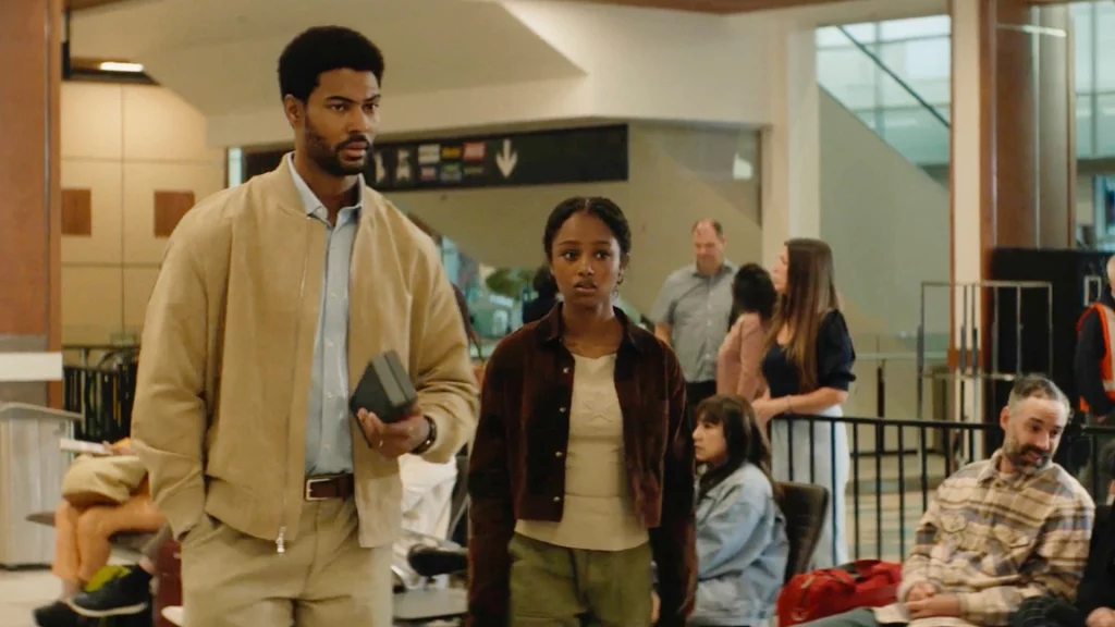 Djebril Zonga als Abu und Fathia Youssouf als Lou in Echoes from Halifax